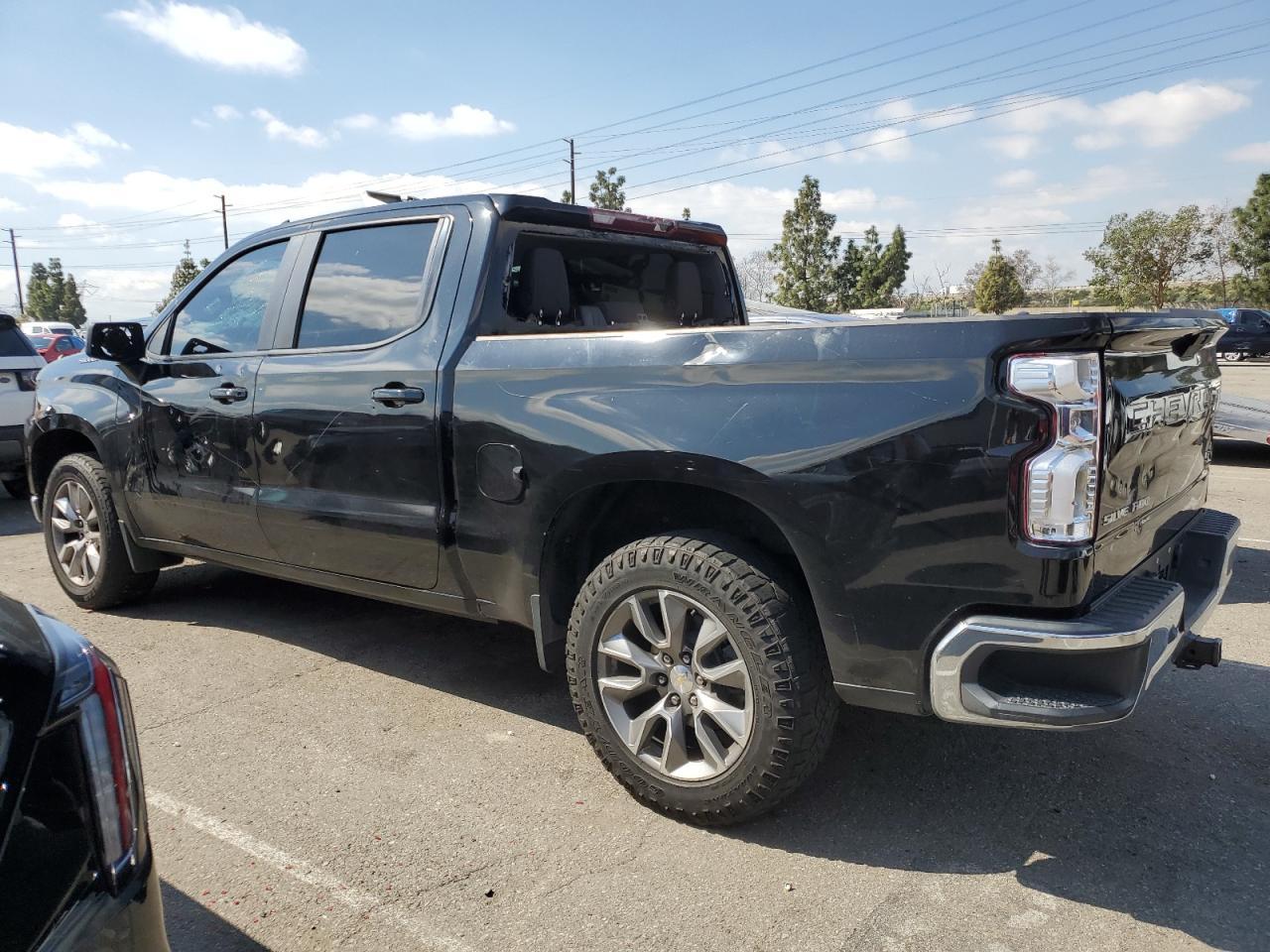 2020 CHEVROLET SILVERADO - Image 2