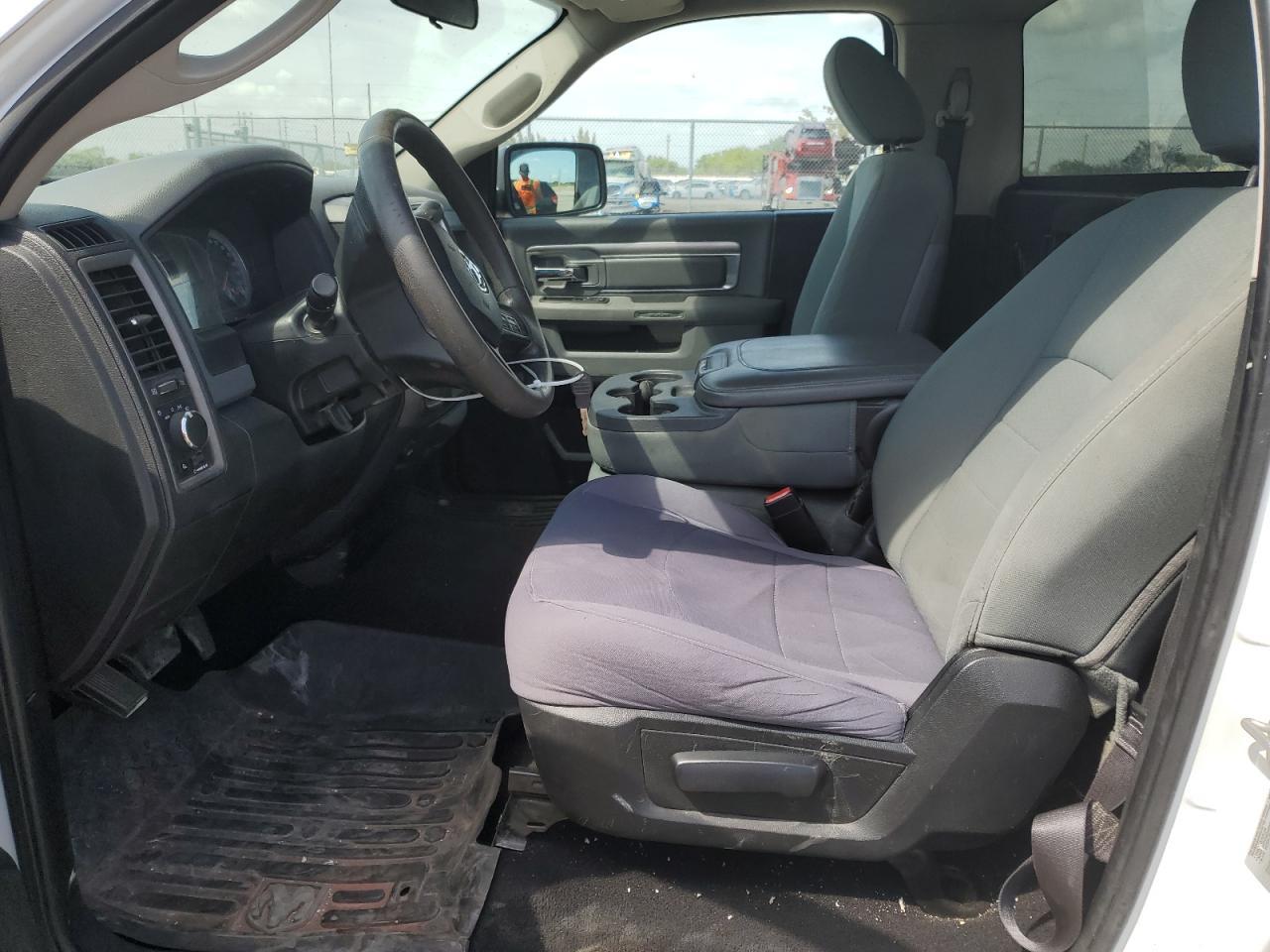 2015 RAM 1500 ST - Image 7