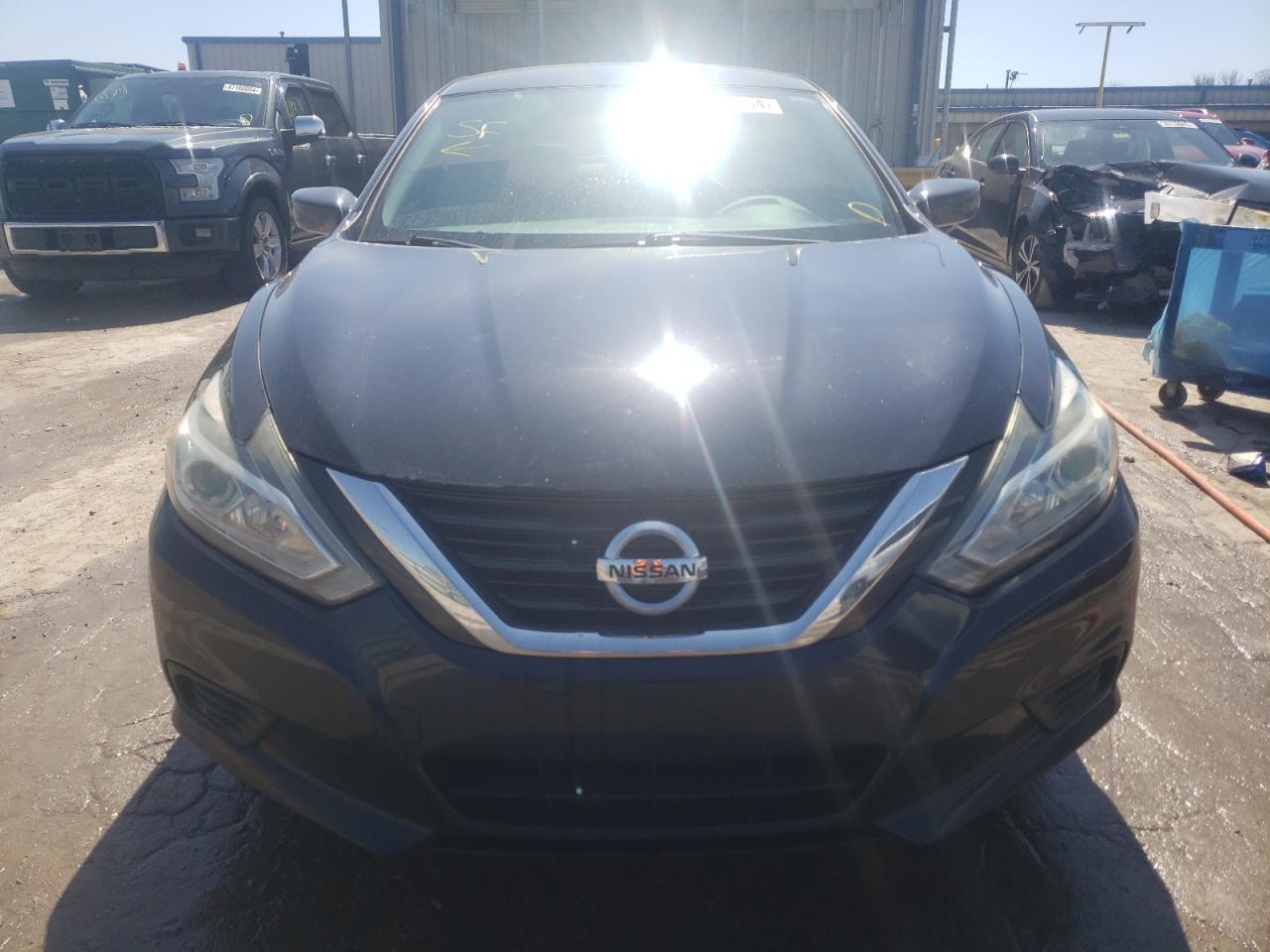 2017 NISSAN ALTIMA 2.5 - Фото 5