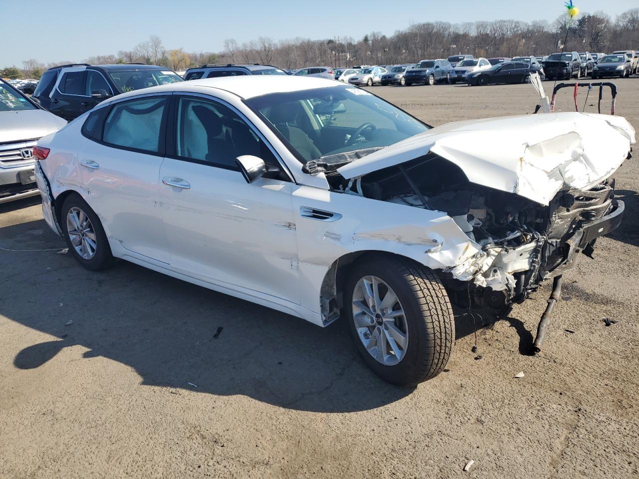 2016 KIA OPTIMA LX - Image 4