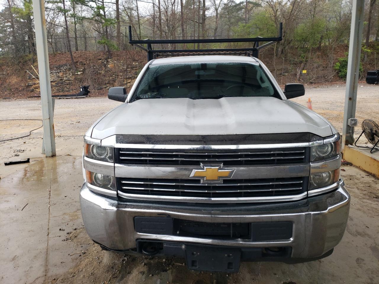 2017 CHEVROLET SILVERADO - Image 5