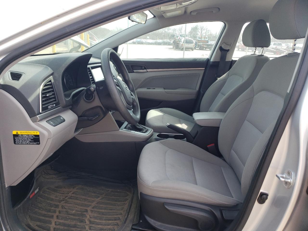 2017 HYUNDAI ELANTRA SE - Image 7