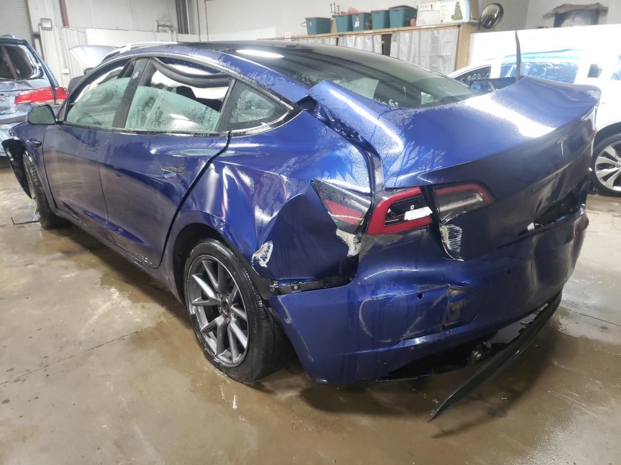 2022 TESLA MODEL 3 - Image 2