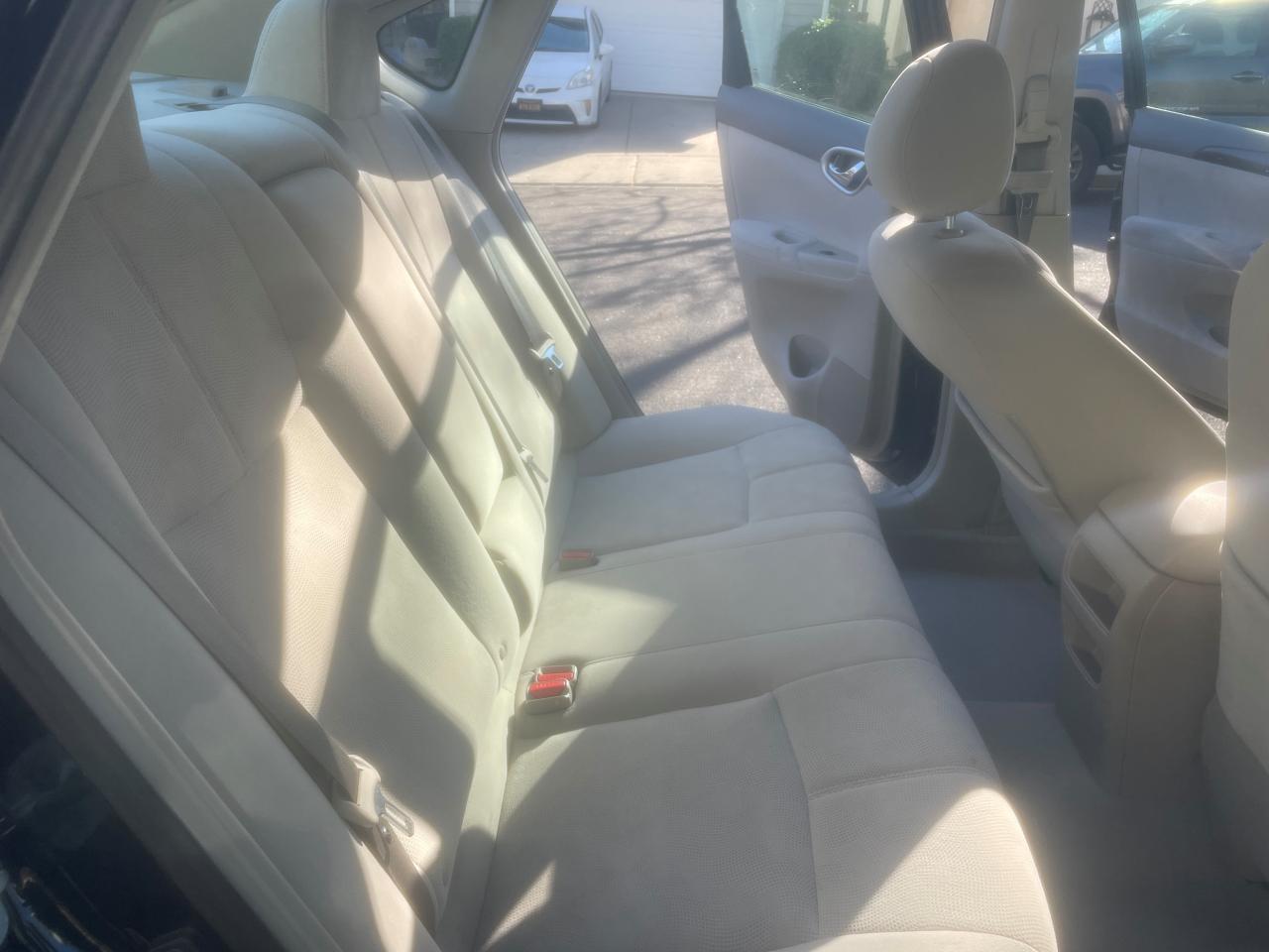2013 NISSAN SENTRA S - Фото 6