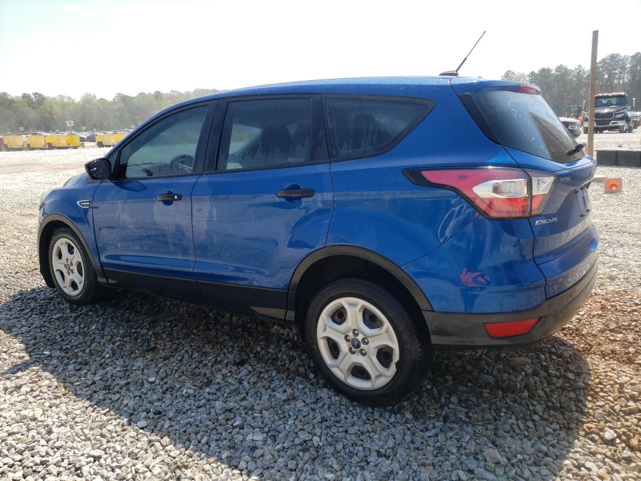 2017 FORD ESCAPE S - Image 2