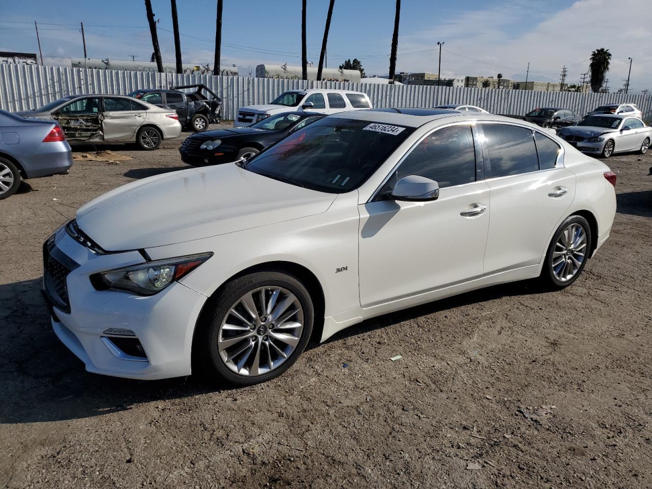 2018 INFINITI Q50 LUXE