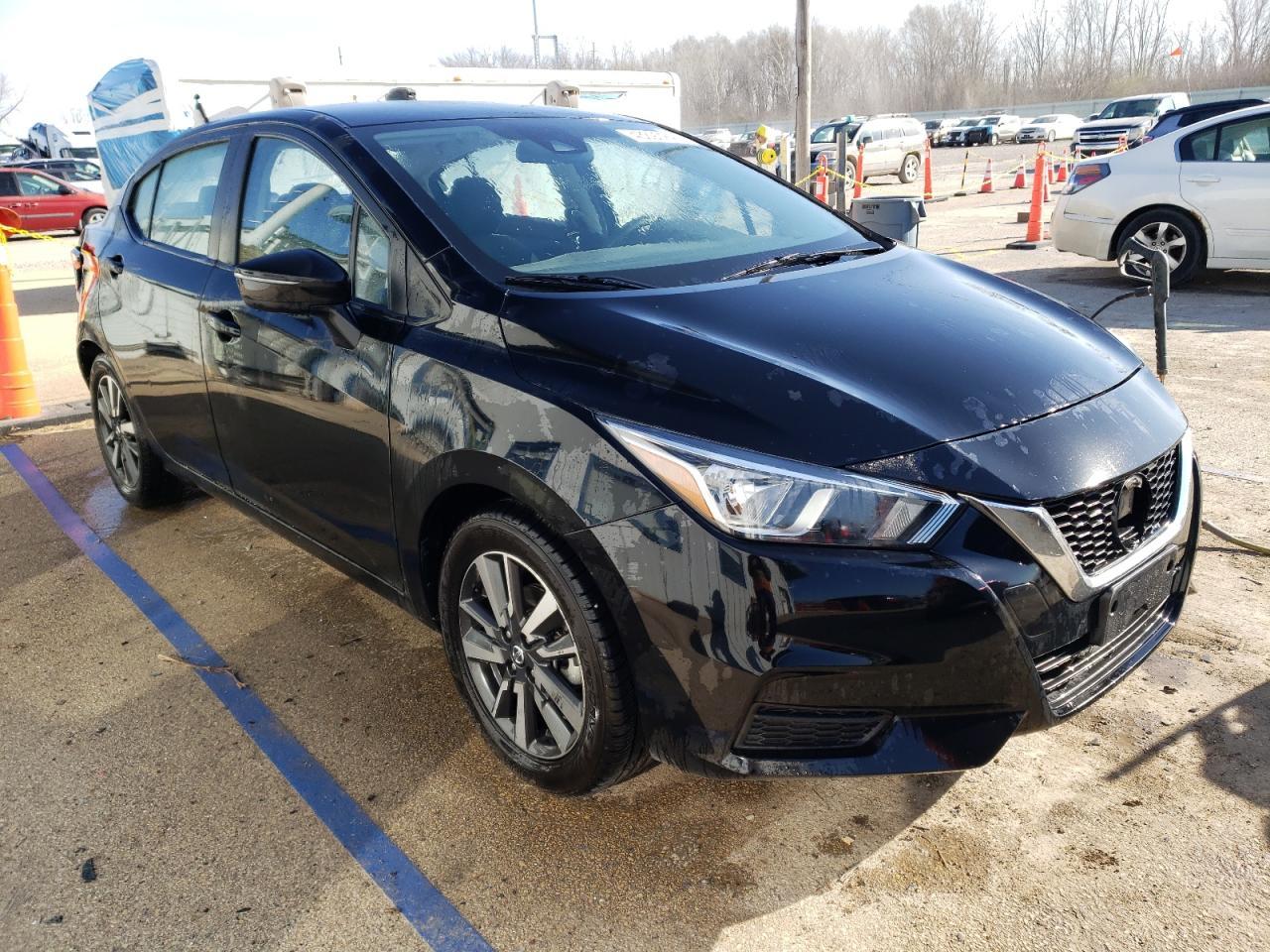 2021 NISSAN VERSA SV - Фото 4