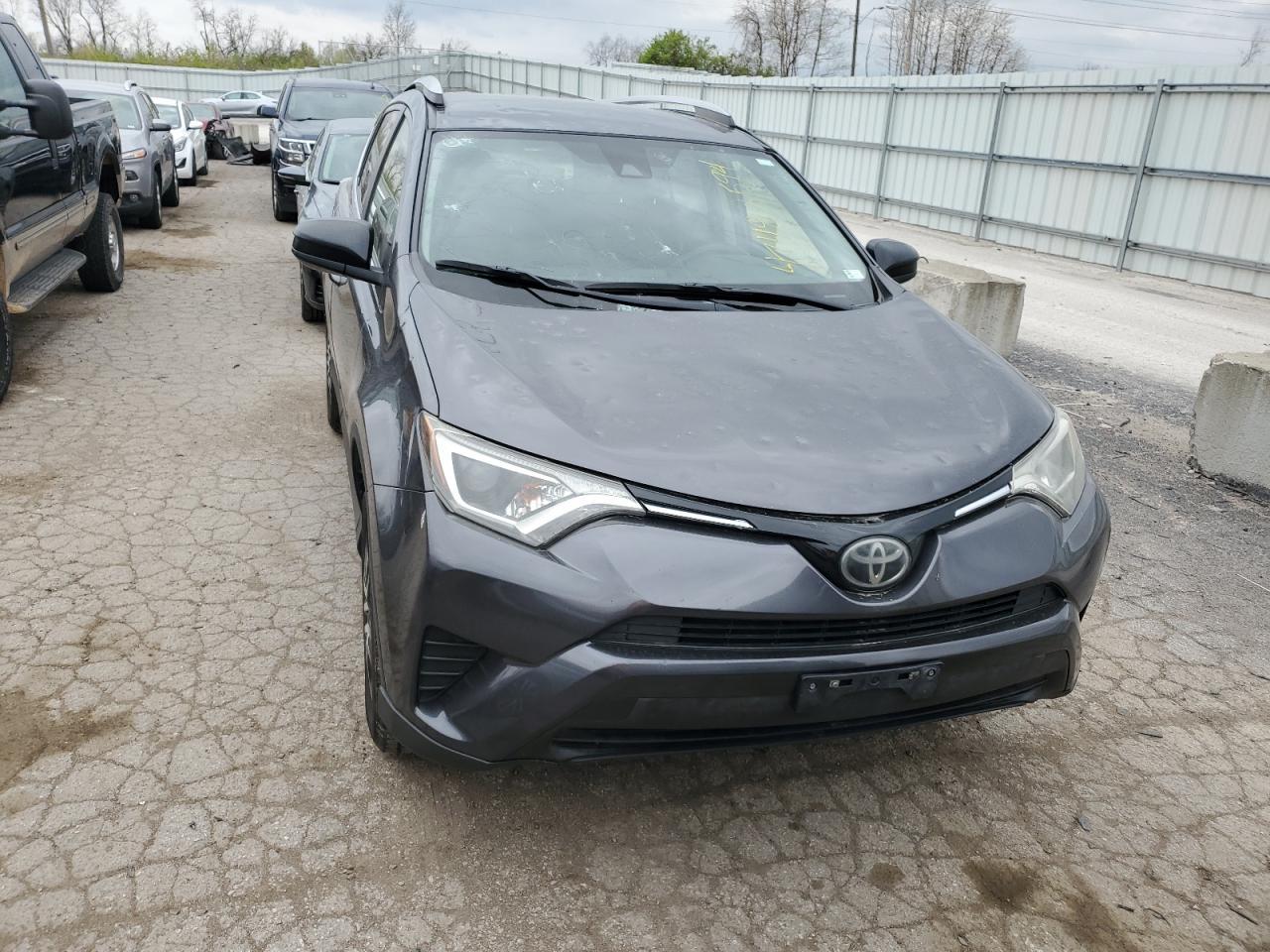 2018 TOYOTA RAV4 LE - Фото 5