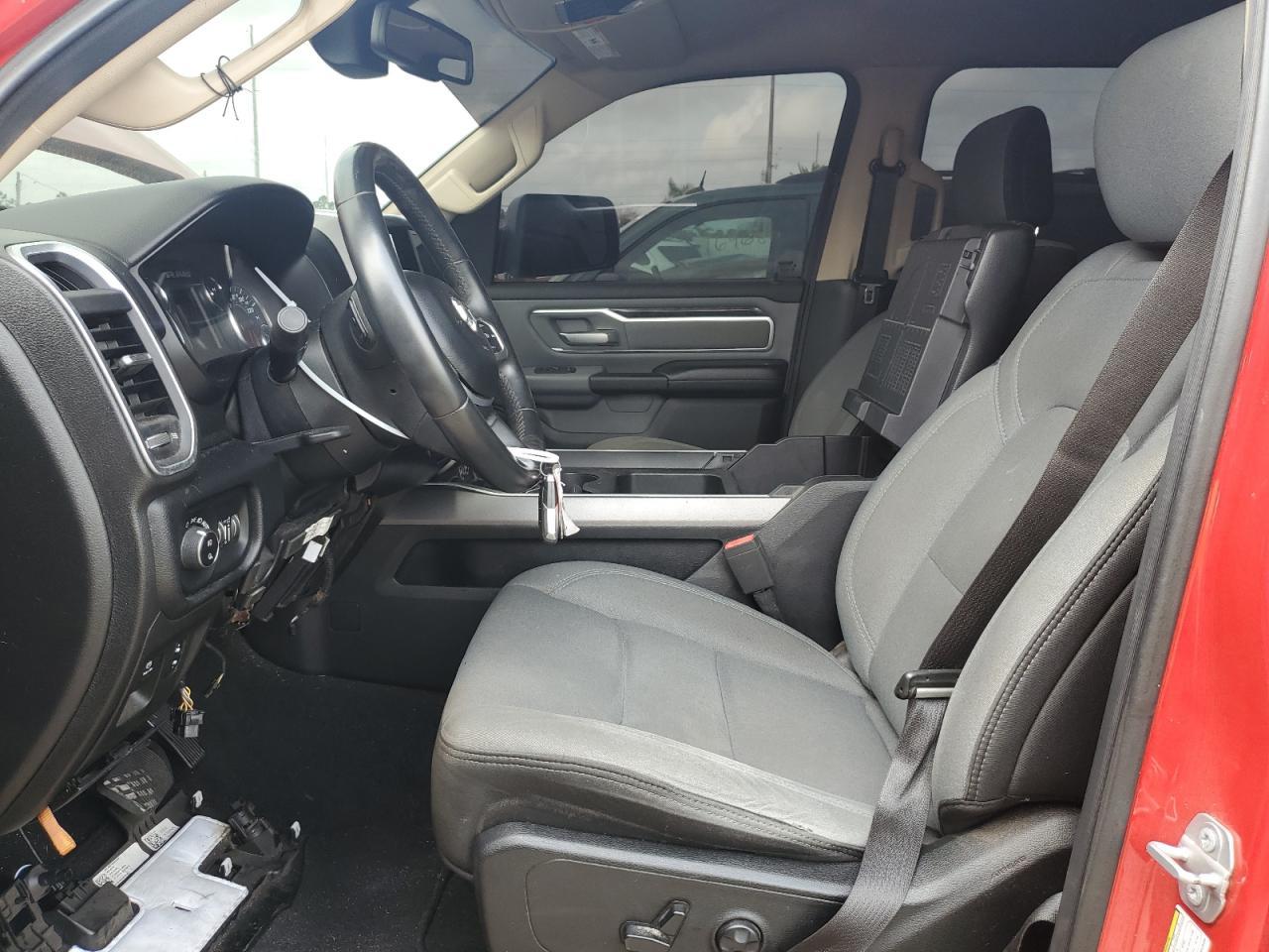 2019 RAM 1500 BIG H - Фото 7
