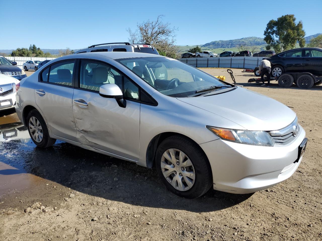 2012 HONDA CIVIC LX - Фото 4