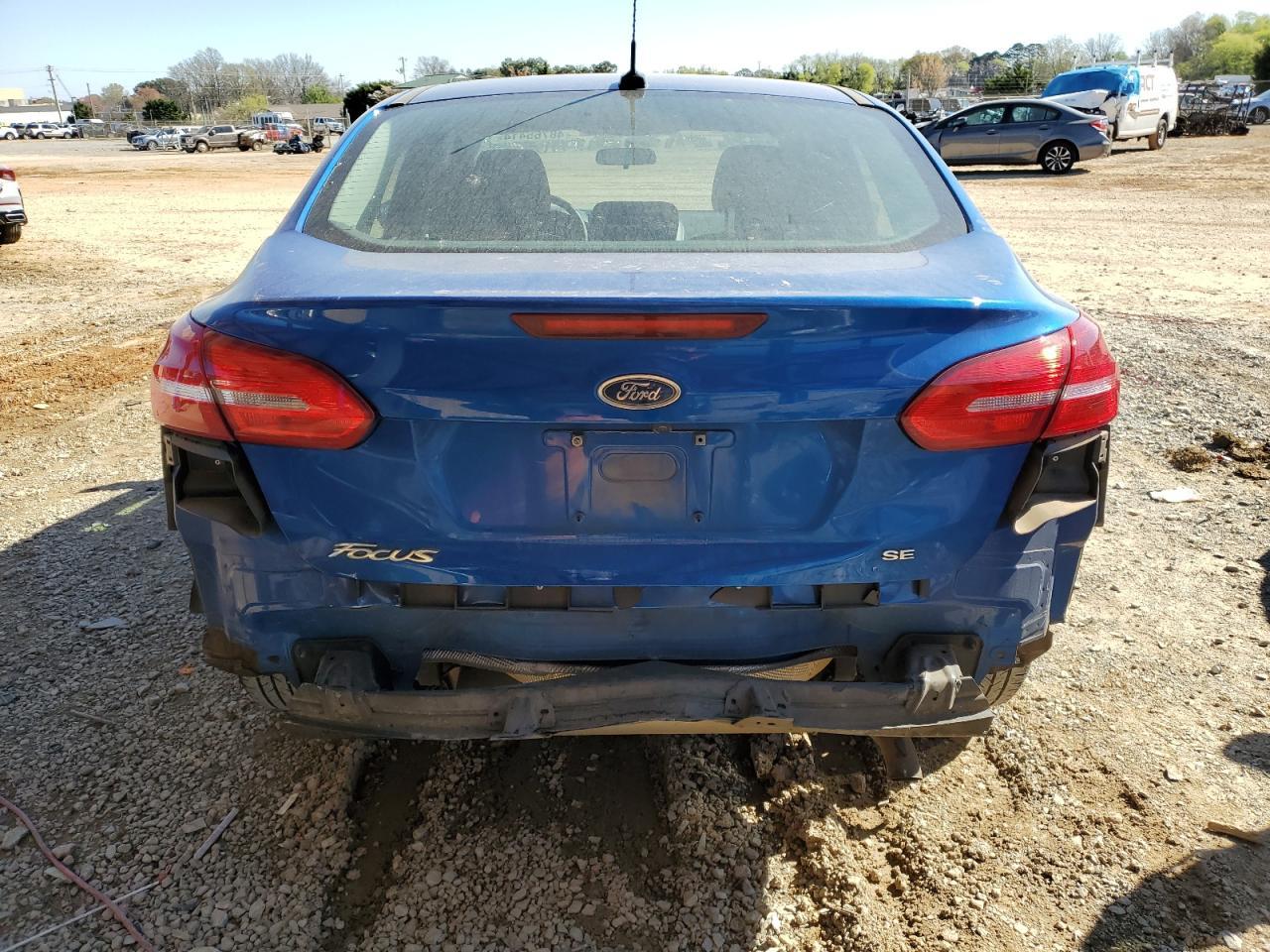 2018 FORD FOCUS SE - Image 6