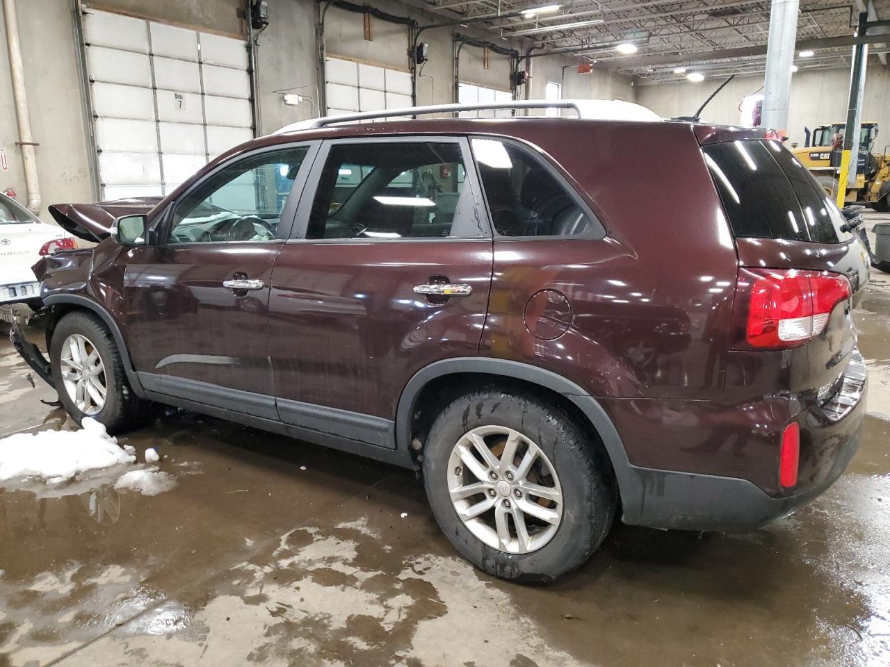 2015 KIA SORENTO LX - Image 2