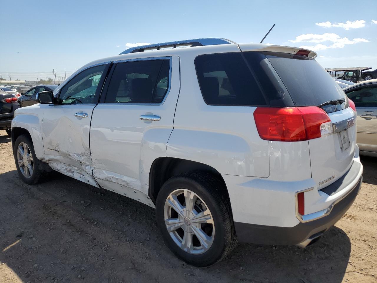 2016 GMC TERRAIN SL - Image 2