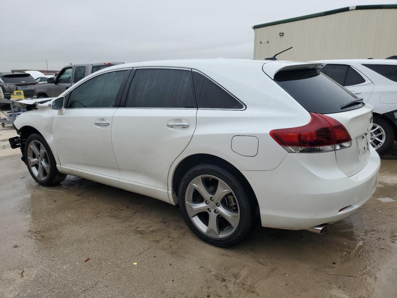 2013 TOYOTA VENZA LE - Фото 2