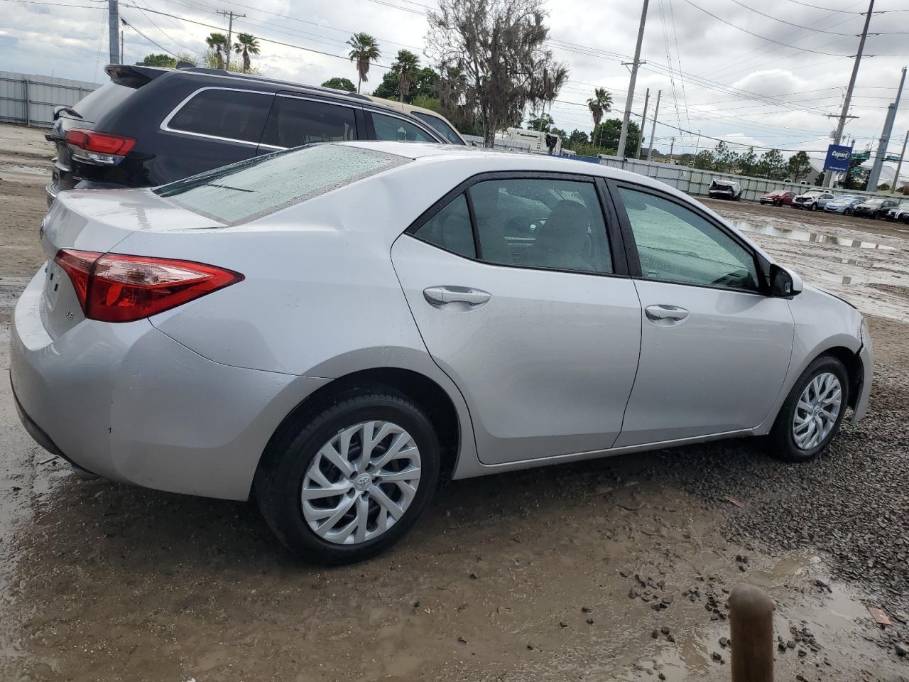 2018 TOYOTA COROLLA L - Image 3