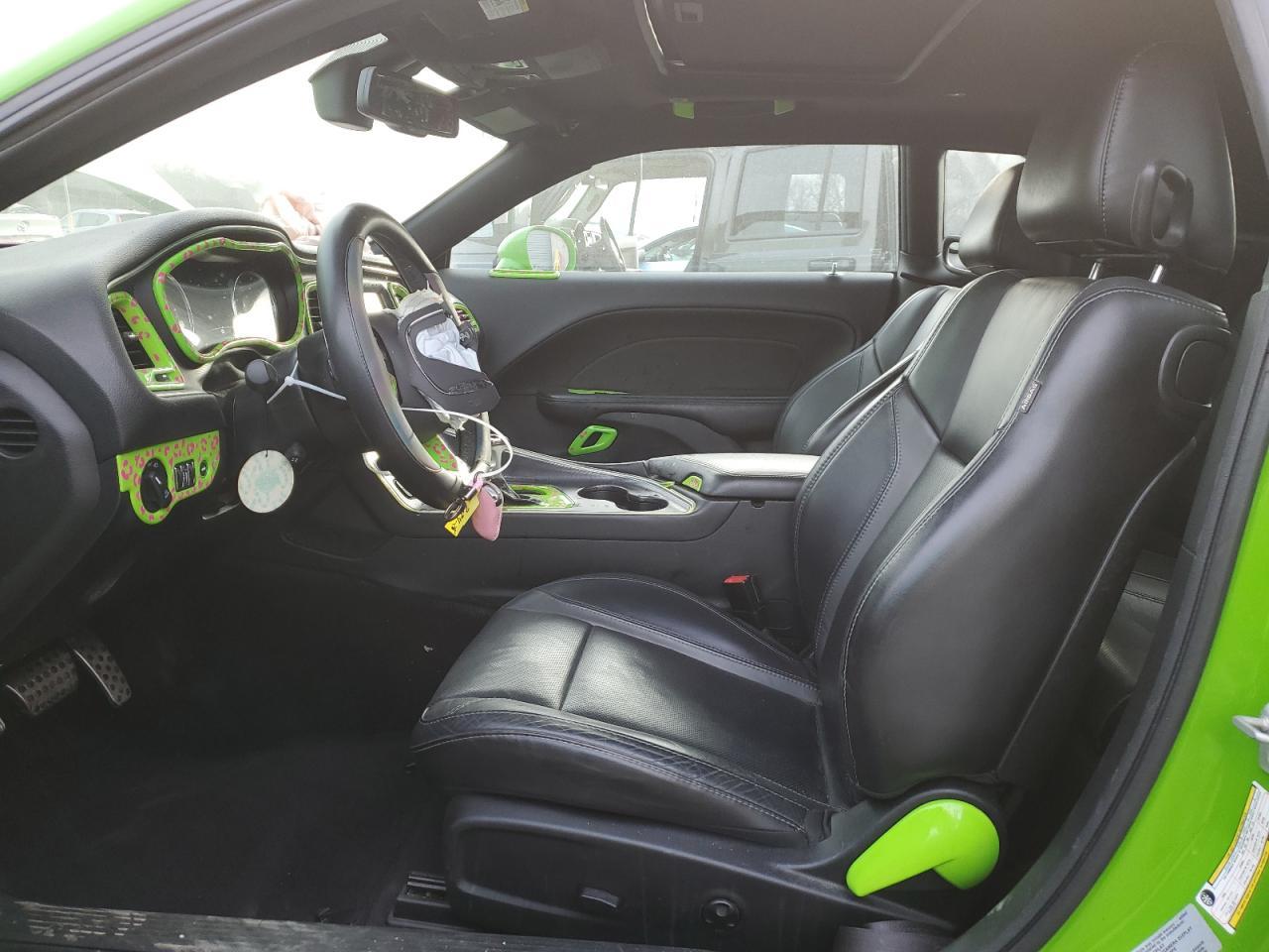 2017 DODGE CHALLENGER - Фото 7