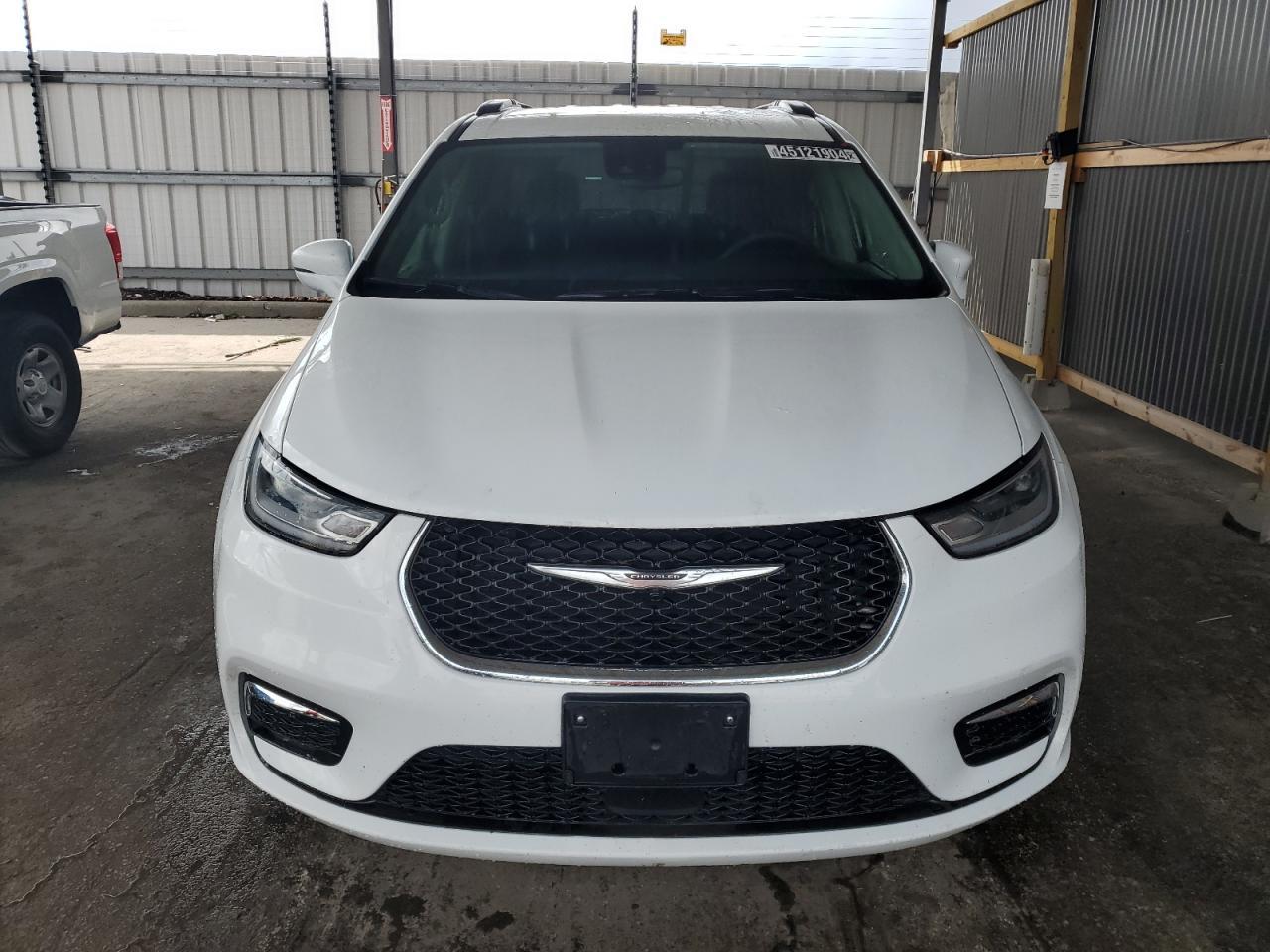 2022 CHRYSLER PACIFICA T - Image 5