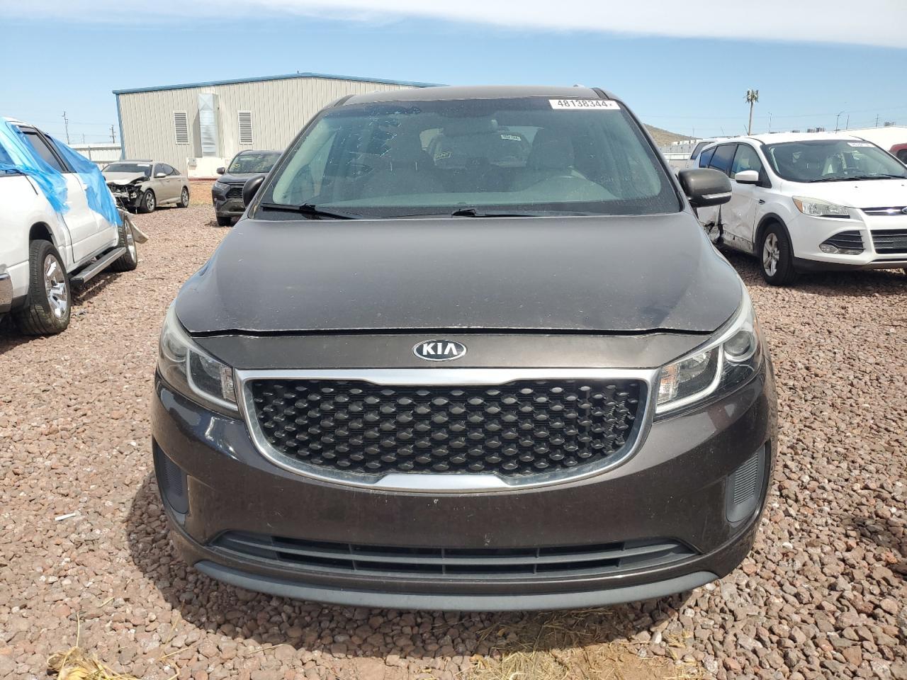 2016 KIA SEDONA LX - Image 5