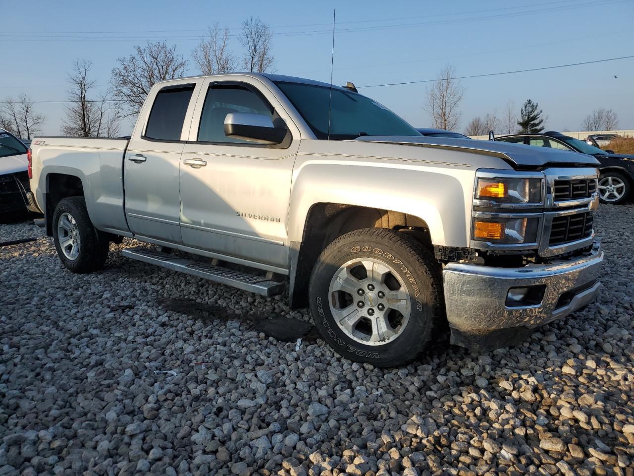 2015 CHEVROLET SILVERADO - Фото 4