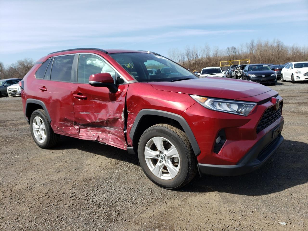 2020 TOYOTA RAV4 XLE - Фото 4
