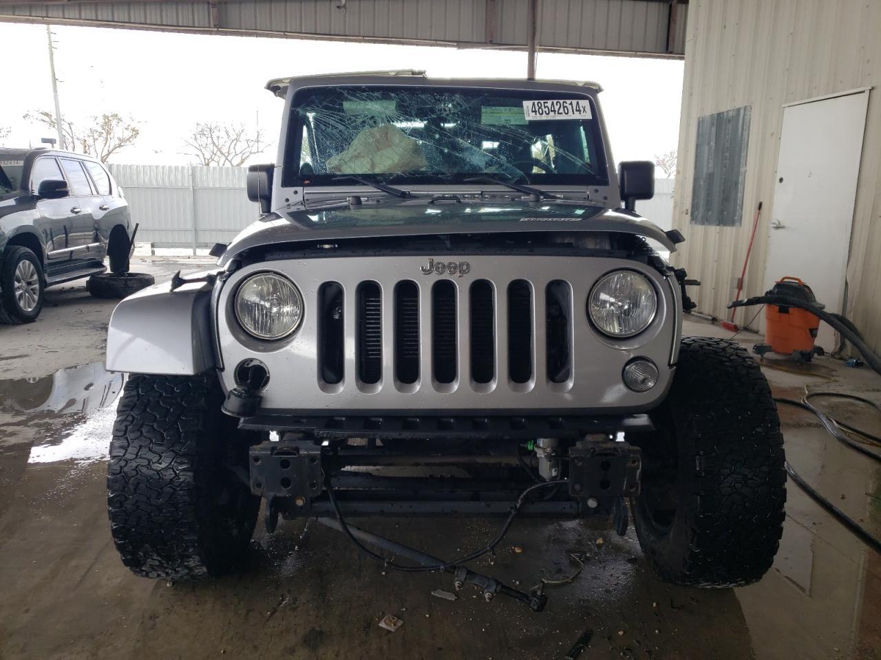 2014 JEEP WRANGLER U - Фото 5