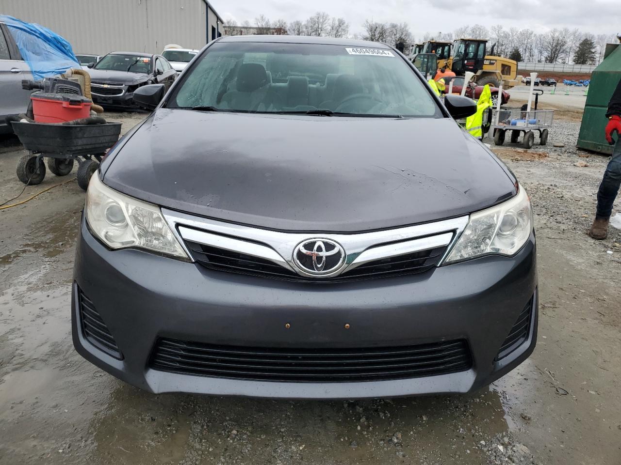 2014 TOYOTA CAMRY L - Фото 5