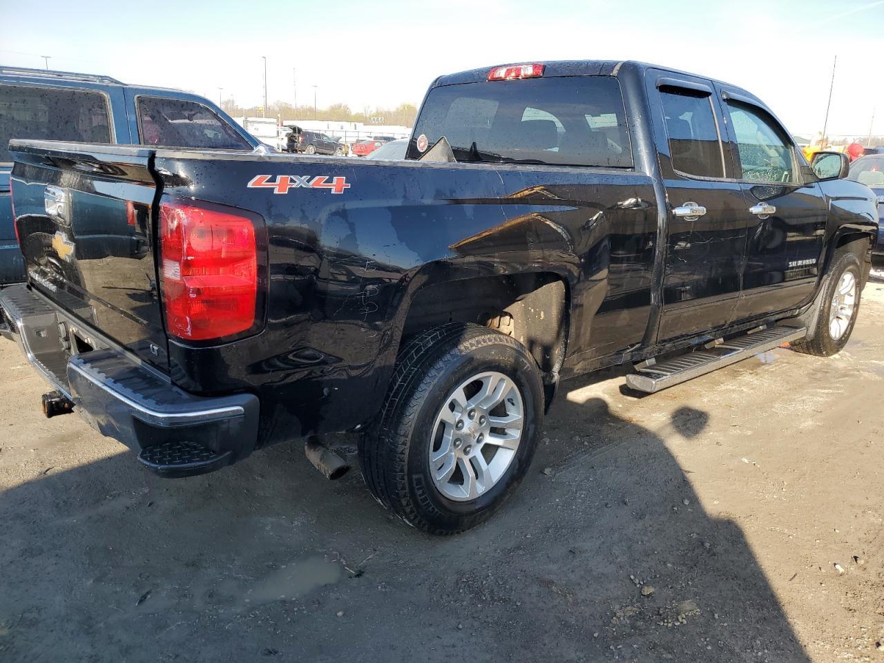 2017 CHEVROLET SILVERADO - Image 3