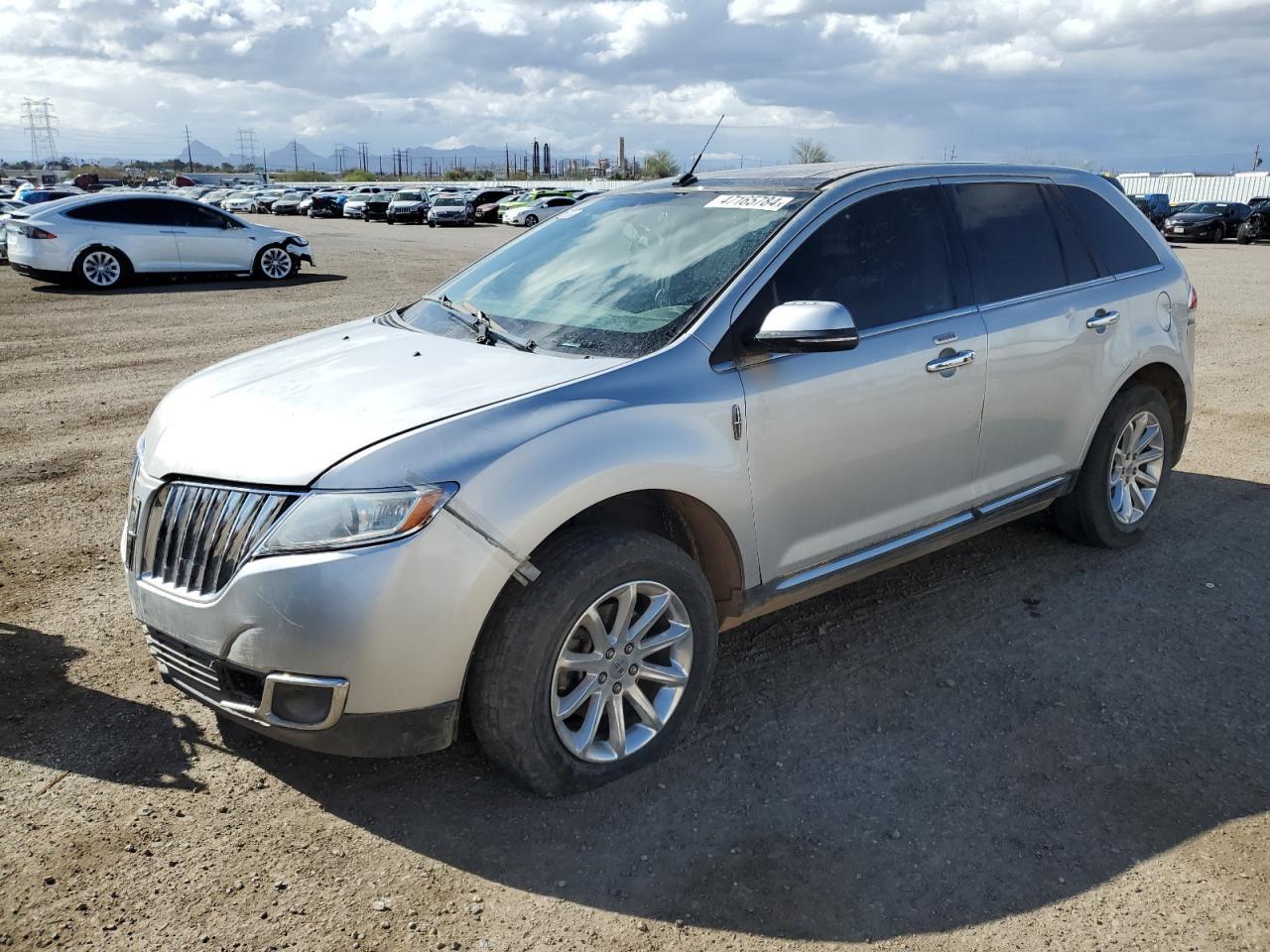 2013 LINCOLN MKX car image