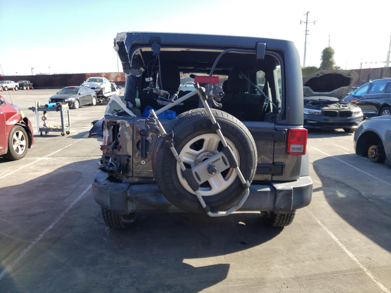 2017 JEEP WRANGLER U - Фото 6