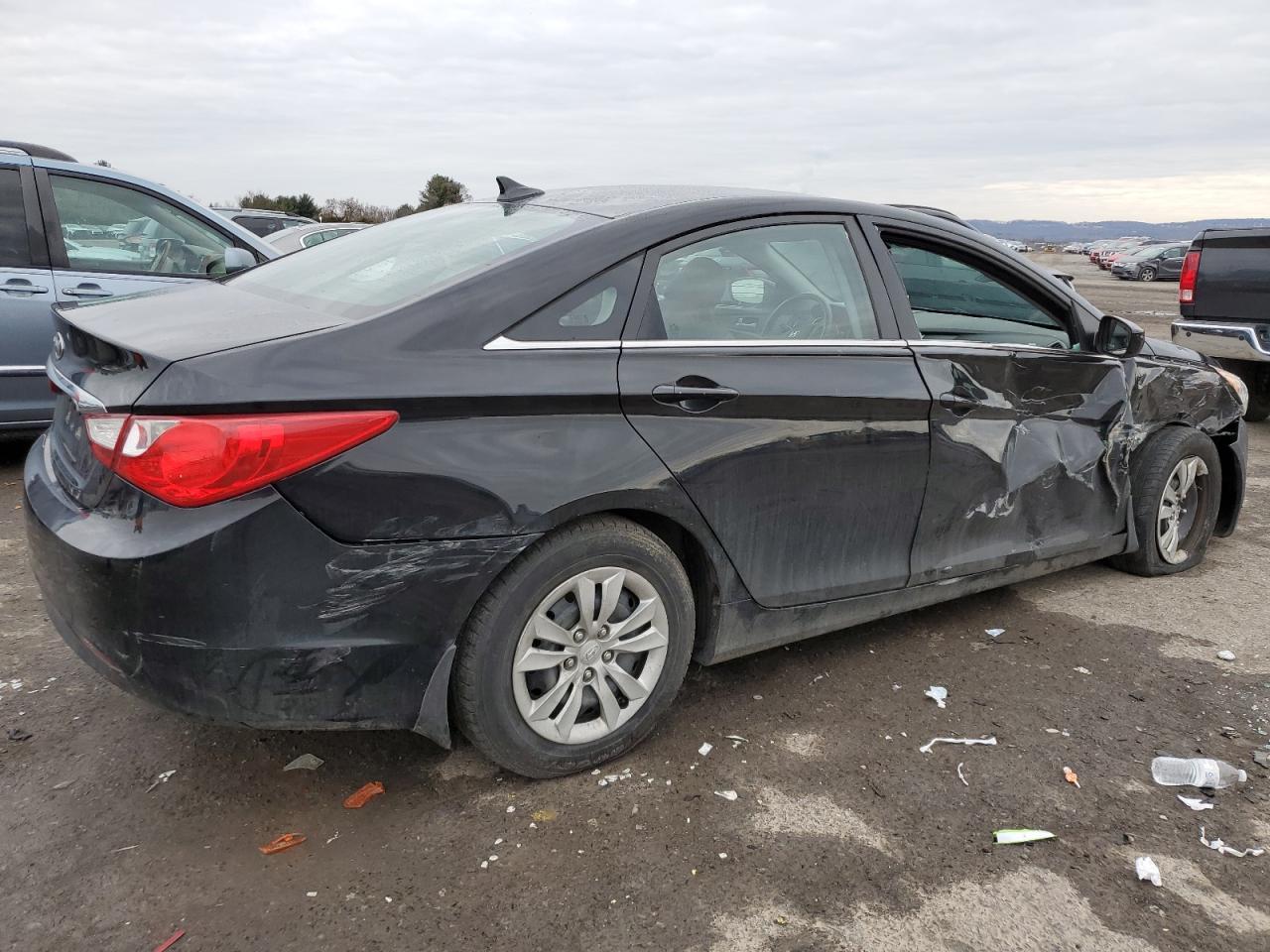 2011 HYUNDAI SONATA GLS - Image 3