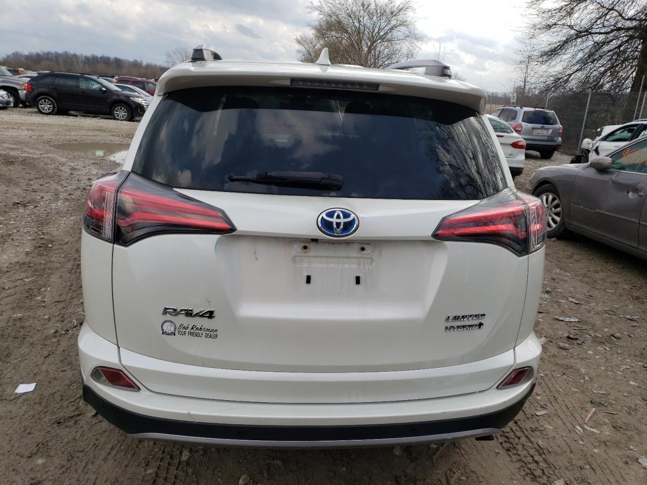 2017 TOYOTA RAV4 HV LI - Image 6