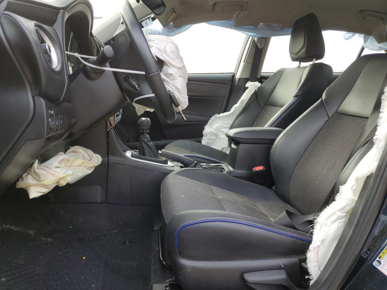 2019 TOYOTA COROLLA L - Фото 7