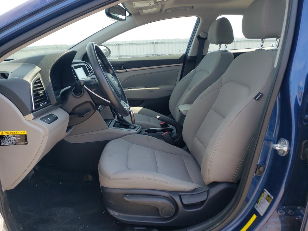 2018 HYUNDAI ELANTRA SE - Фото 7