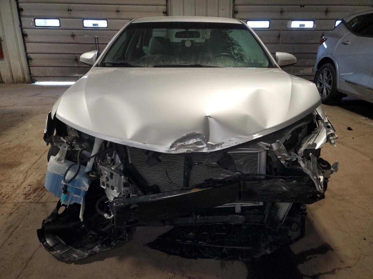 2013 TOYOTA CAMRY L - Фото 5