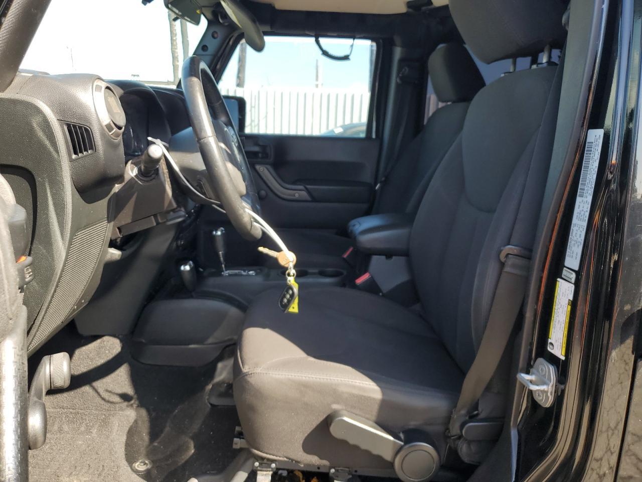 2015 JEEP WRANGLER U - Фото 7