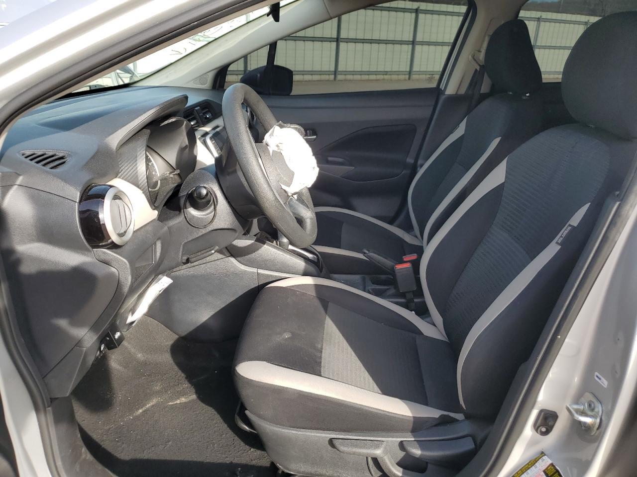 2021 NISSAN VERSA SV - Фото 7