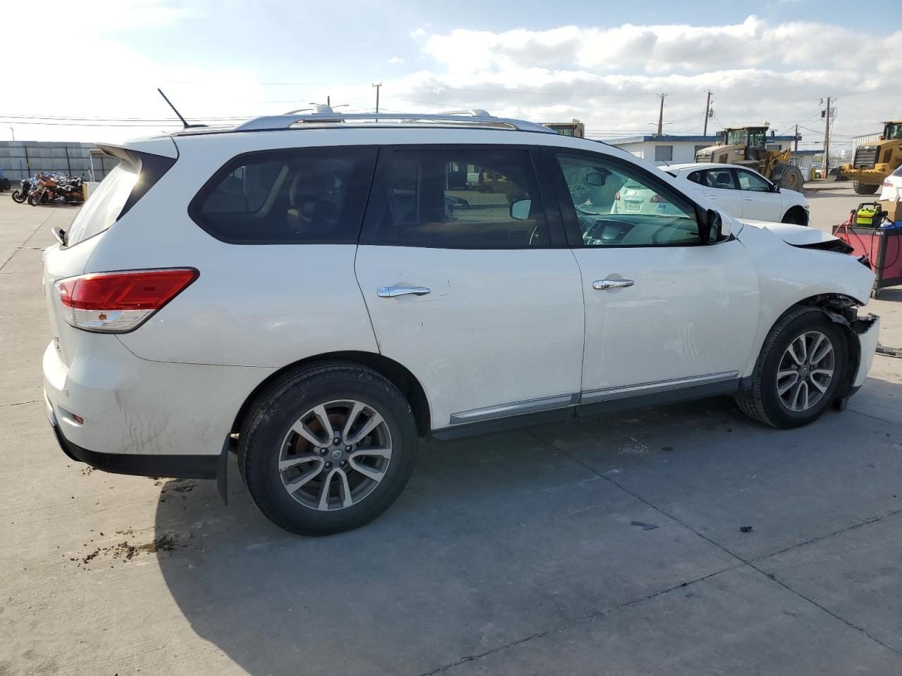 2013 NISSAN PATHFINDER - Image 3