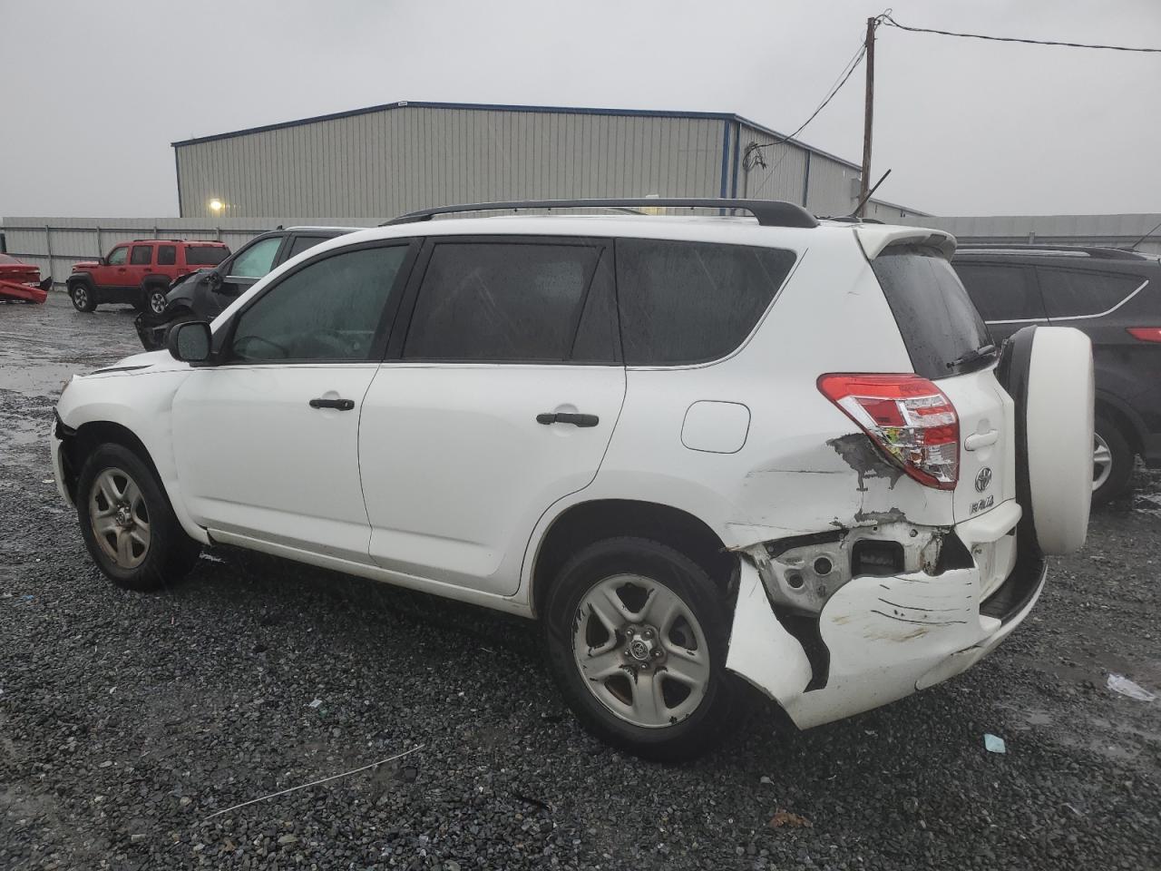 2011 TOYOTA RAV4 - Image 2