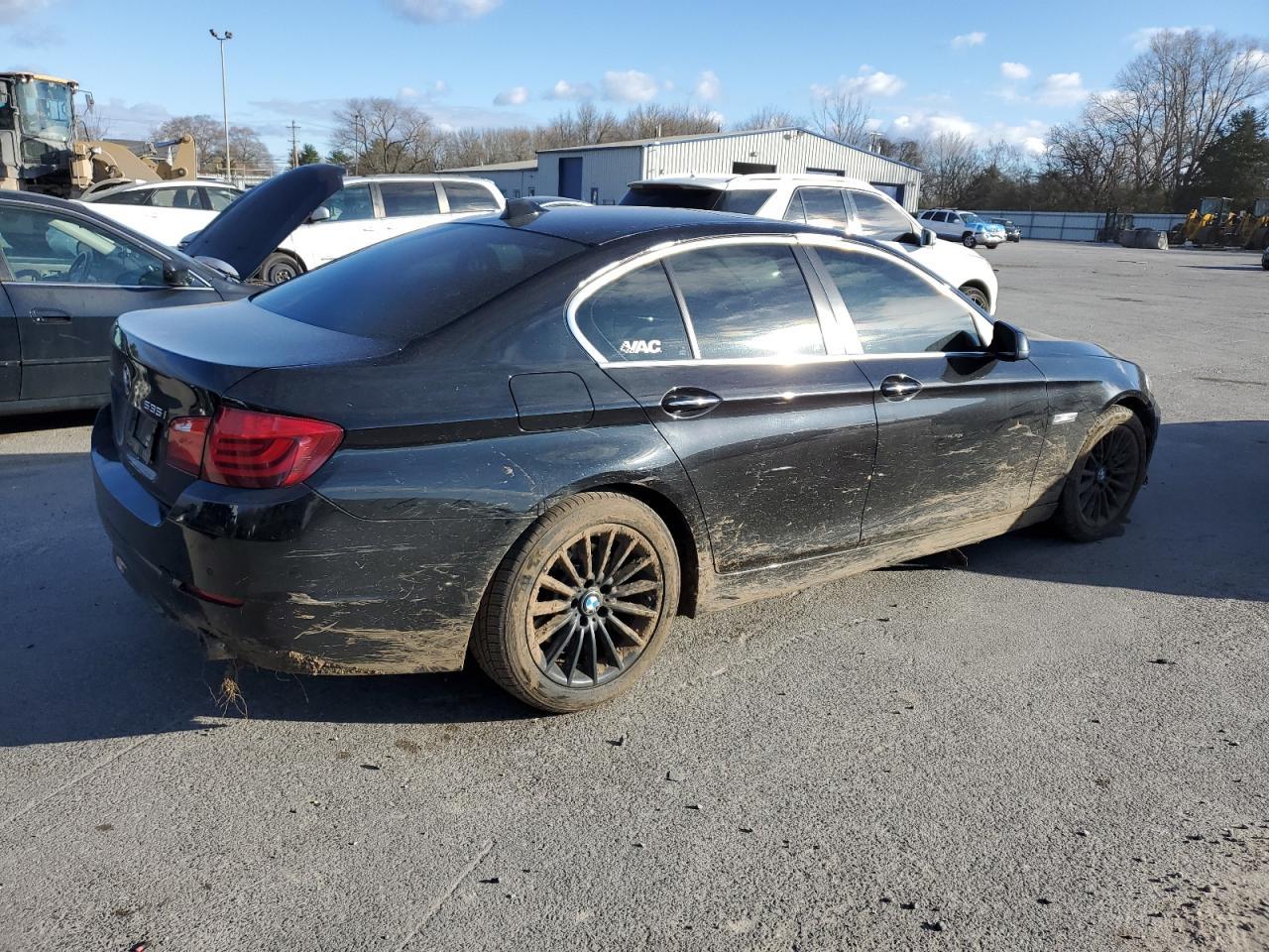 2013 BMW 535 XI - Image 3