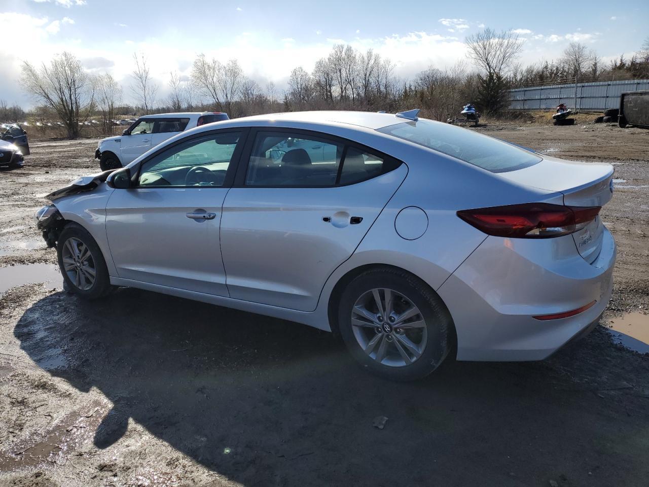 2018 HYUNDAI ELANTRA SE - Image 2