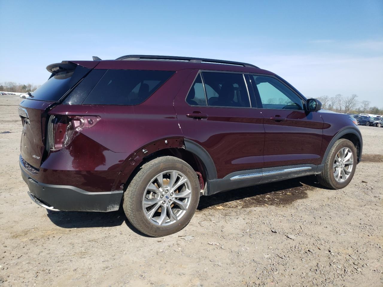 2022 FORD EXPLORER X - Фото 3