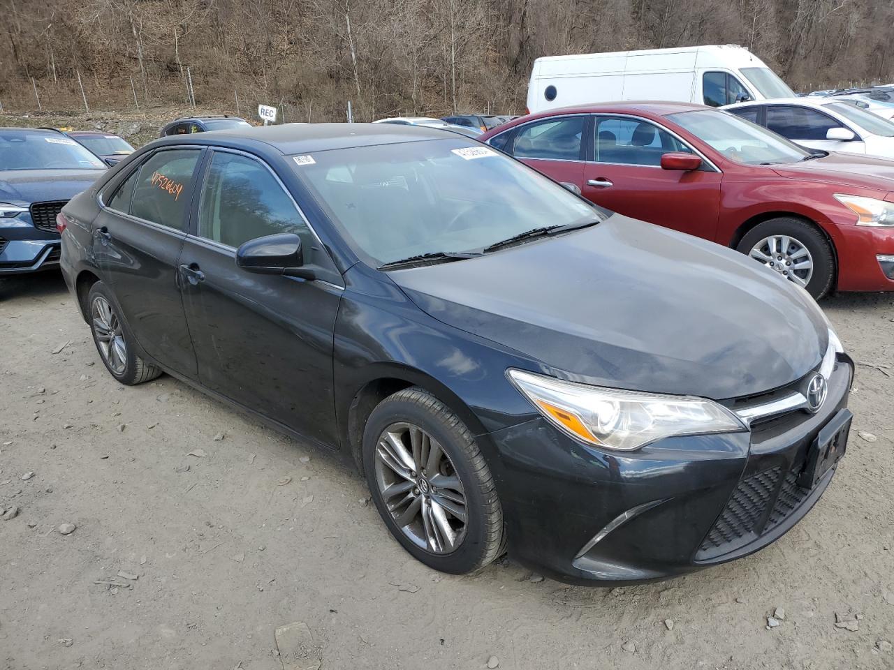 2016 TOYOTA CAMRY LE - Фото 4