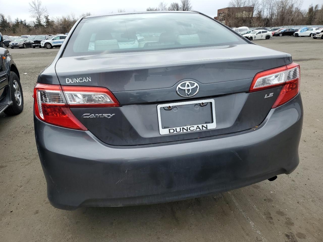 2014 TOYOTA CAMRY L - Image 6