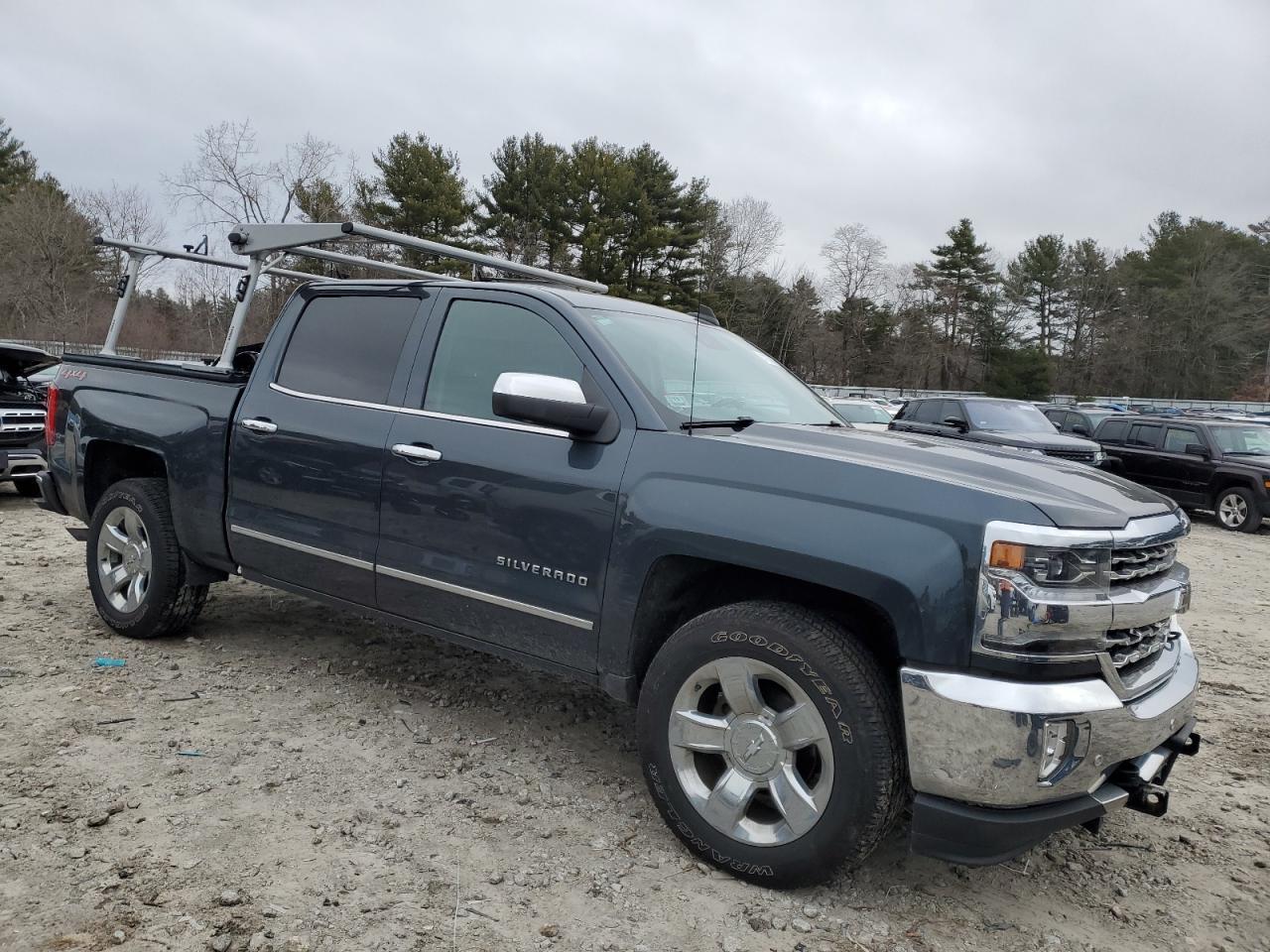 2018 CHEVROLET SILVERADO - Фото 4