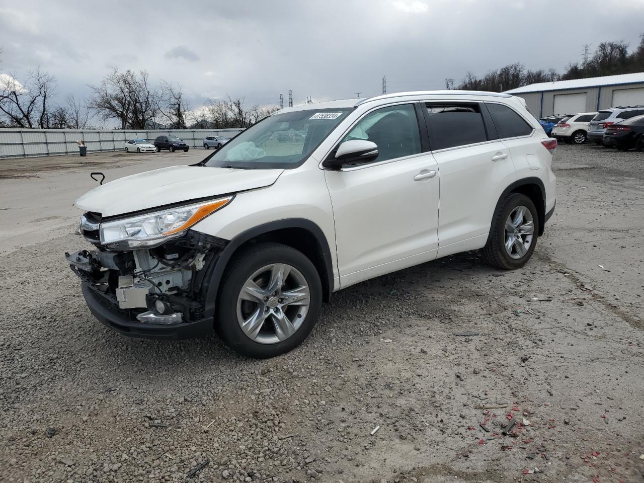 2014 TOYOTA HIGHLANDER