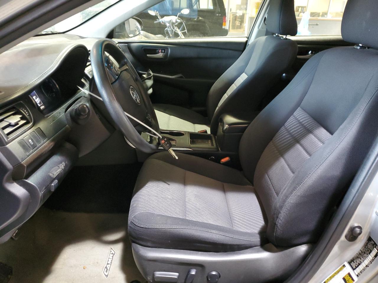 2016 TOYOTA CAMRY LE - Фото 7