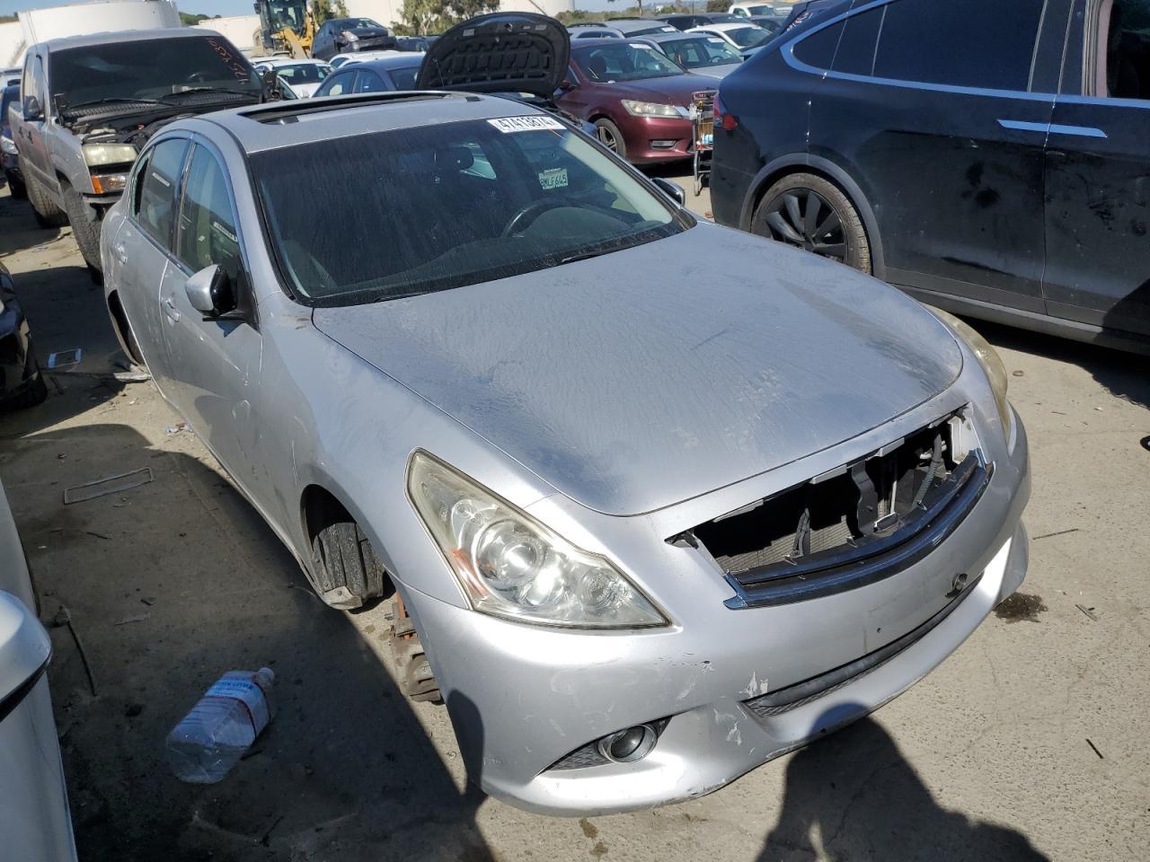 2011 INFINITI G37 BASE - Фото 4