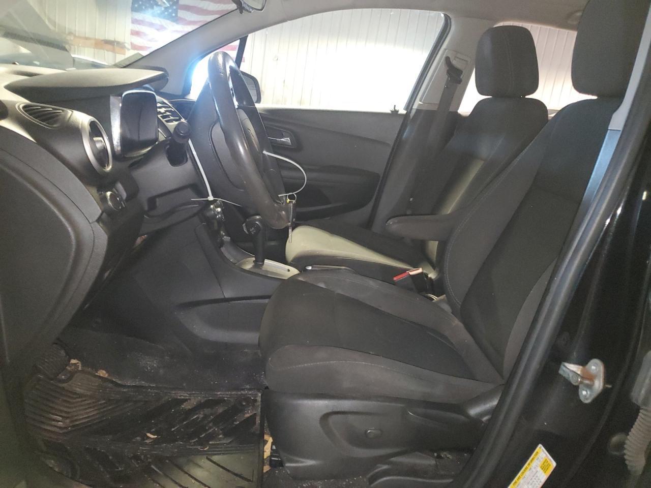 2015 CHEVROLET TRAX LS - Image 7