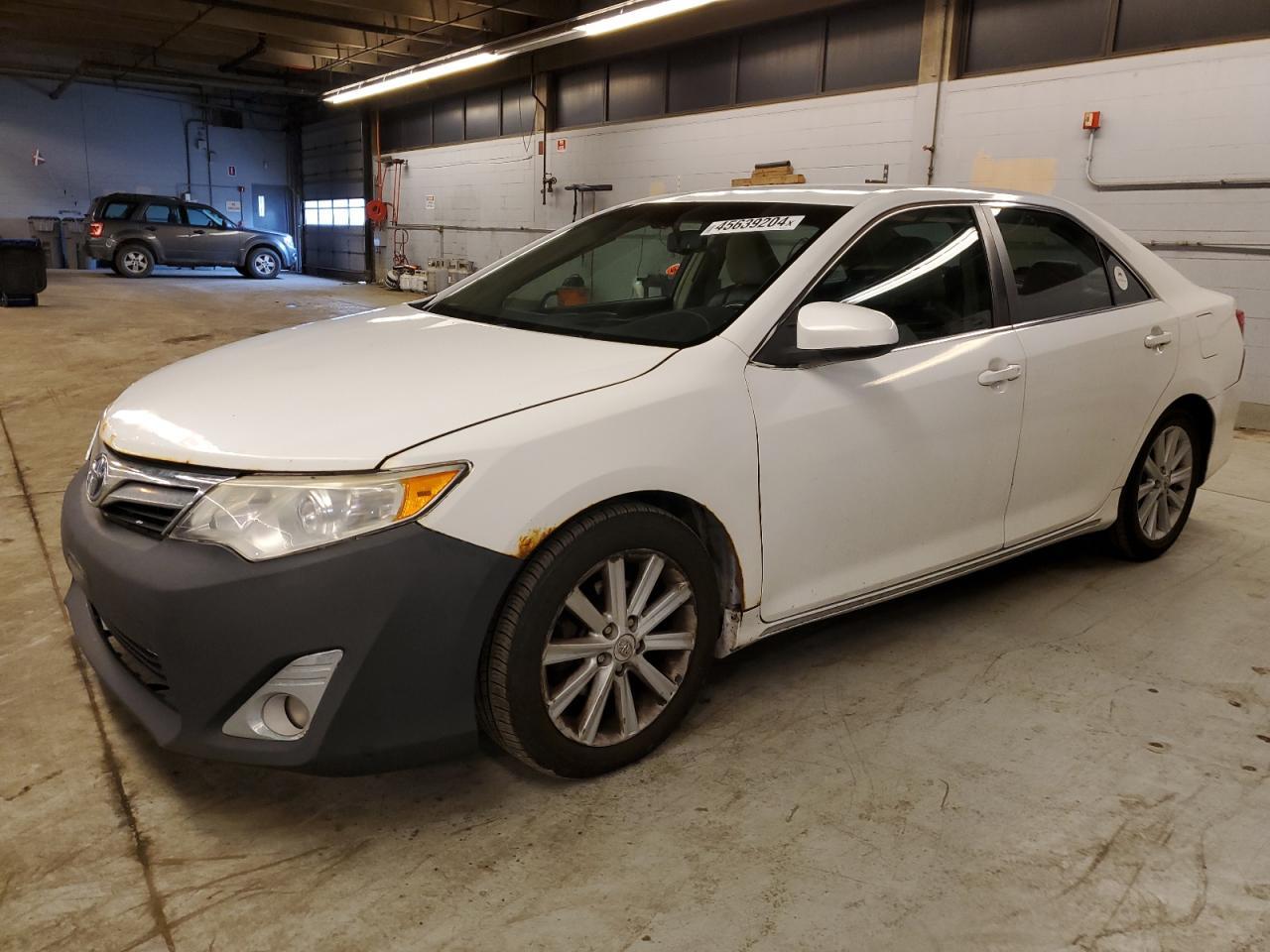 2013 TOYOTA CAMRY HYBR car image