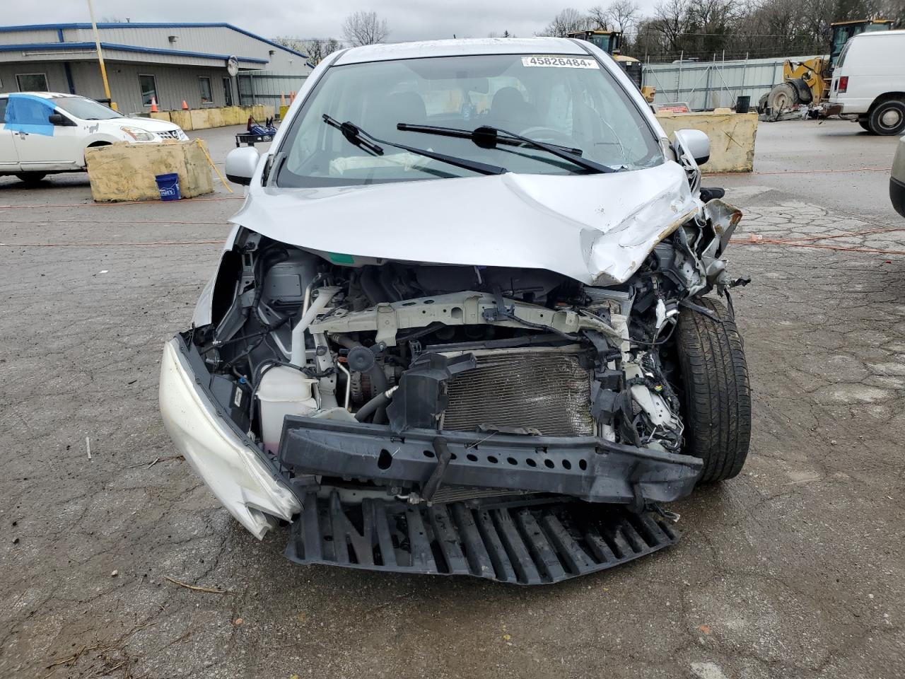 2014 NISSAN VERSA NOTE - Фото 5